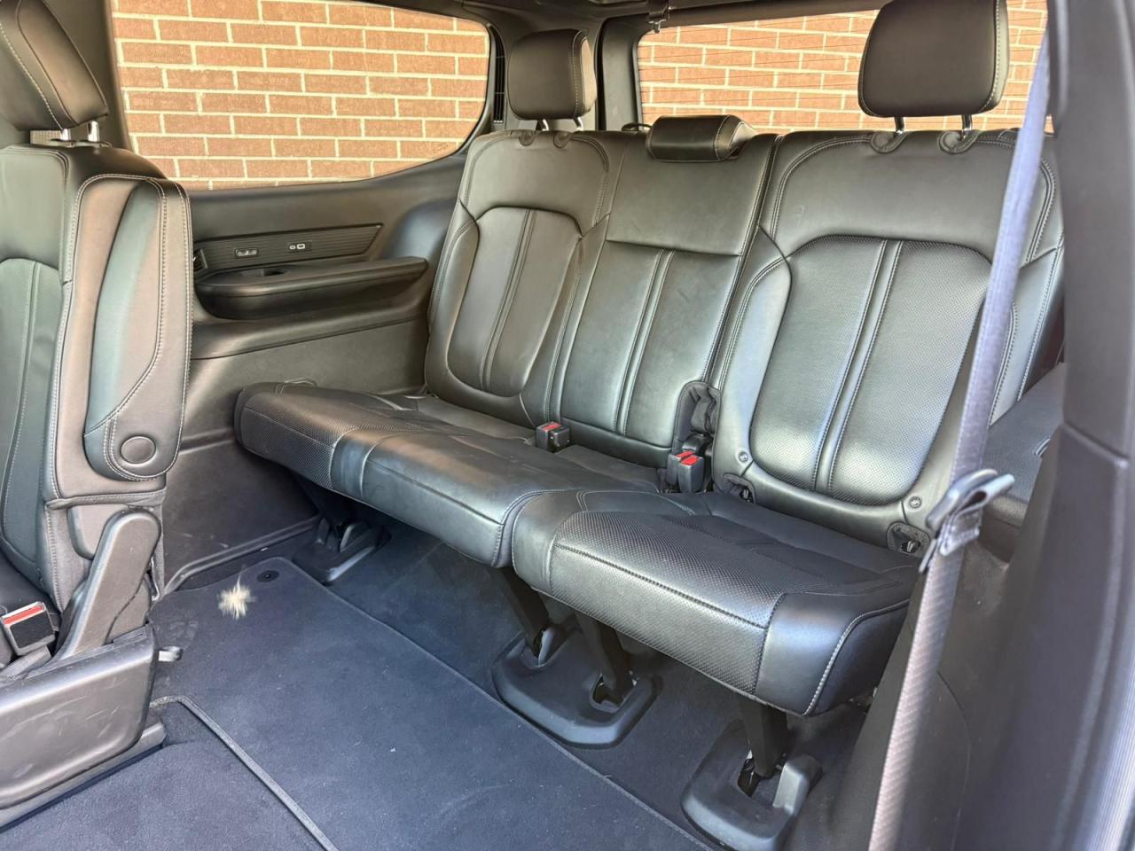 2022 Jeep Wagoneer Series III Photo