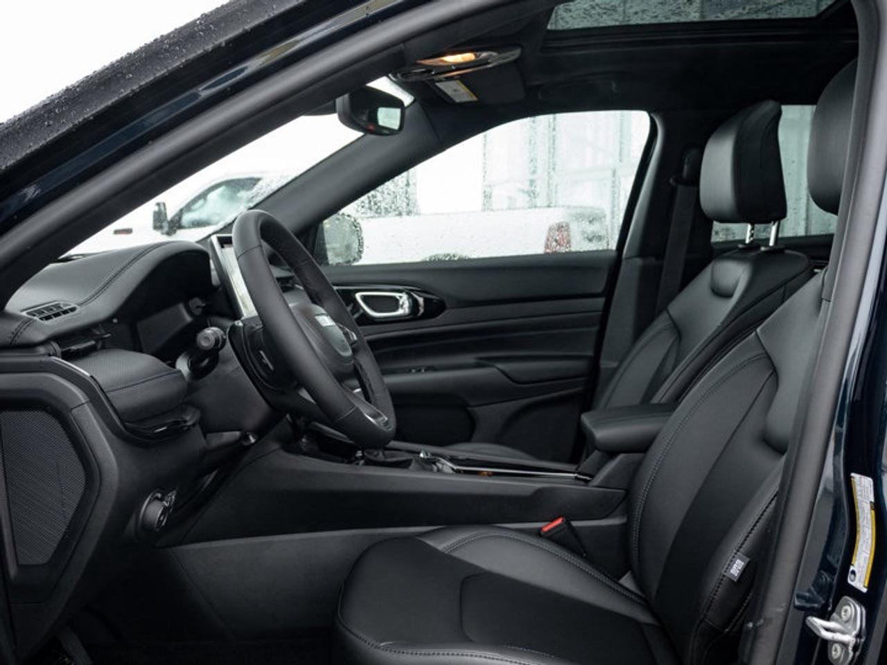 2026 Jeep Compass LIMITED Photo