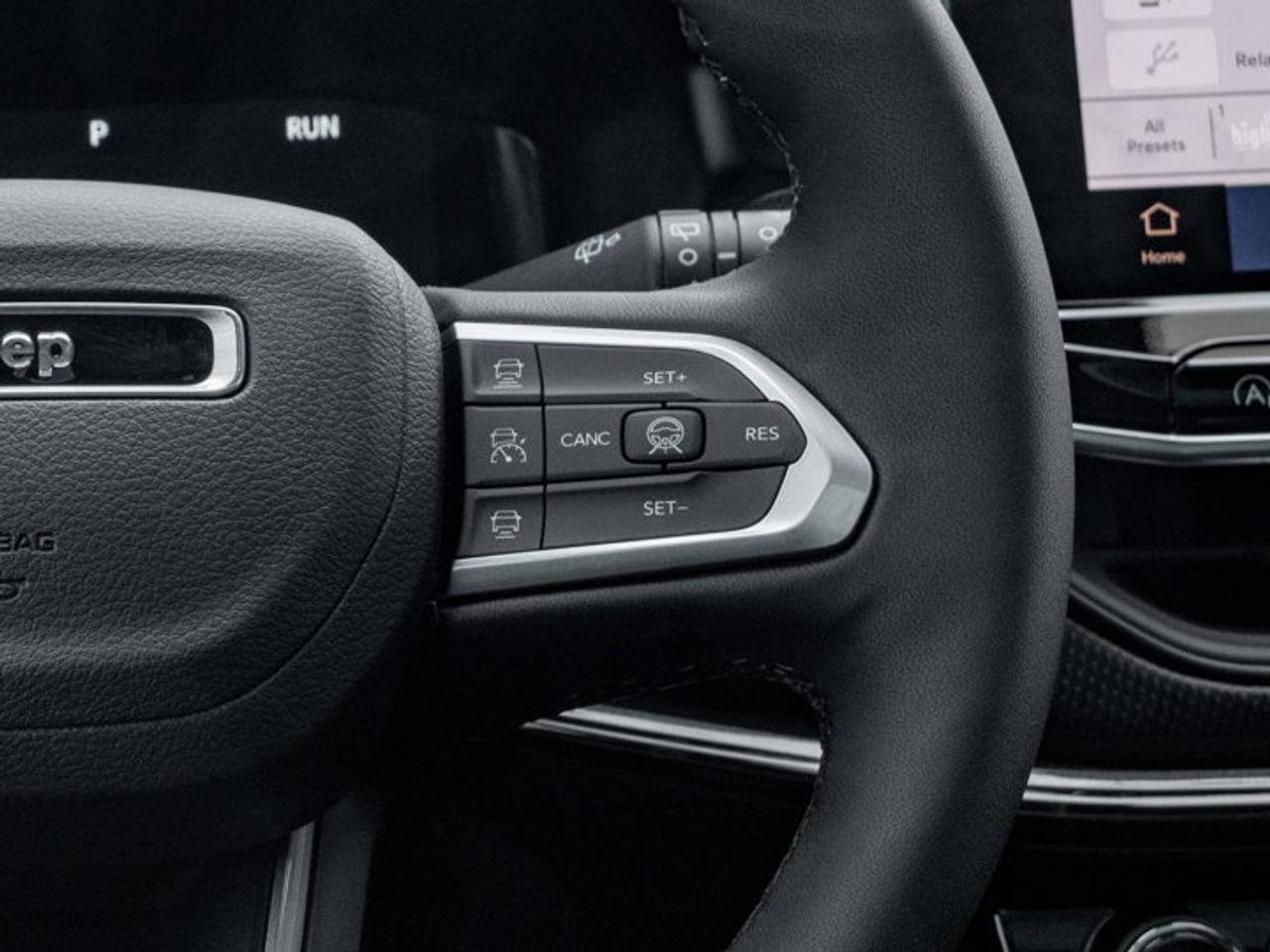 2026 Jeep Compass LIMITED Photo