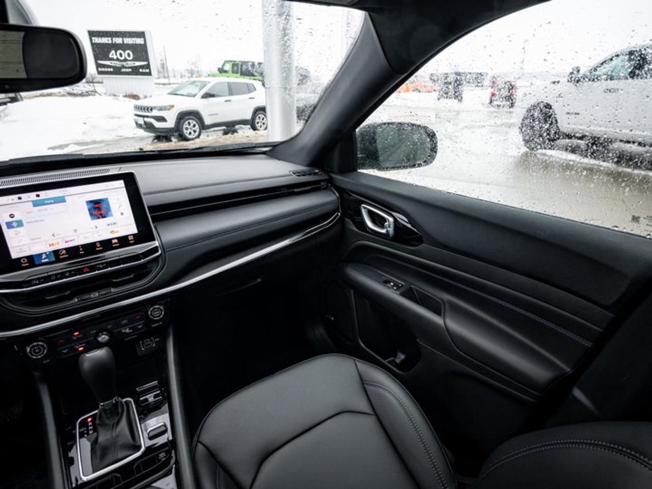 2026 Jeep Compass LIMITED Photo