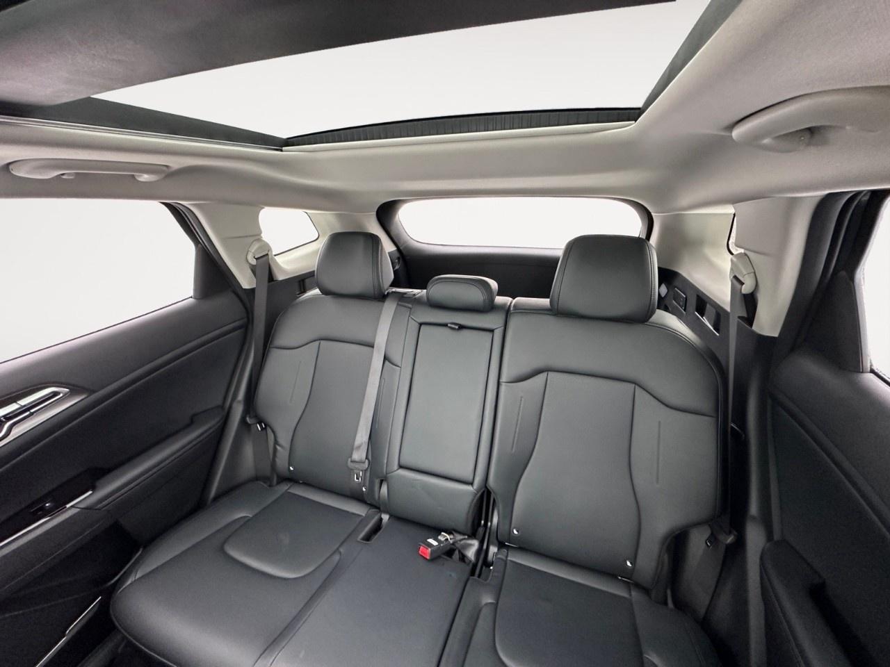 2023 Kia Sportage EX AWD Photo