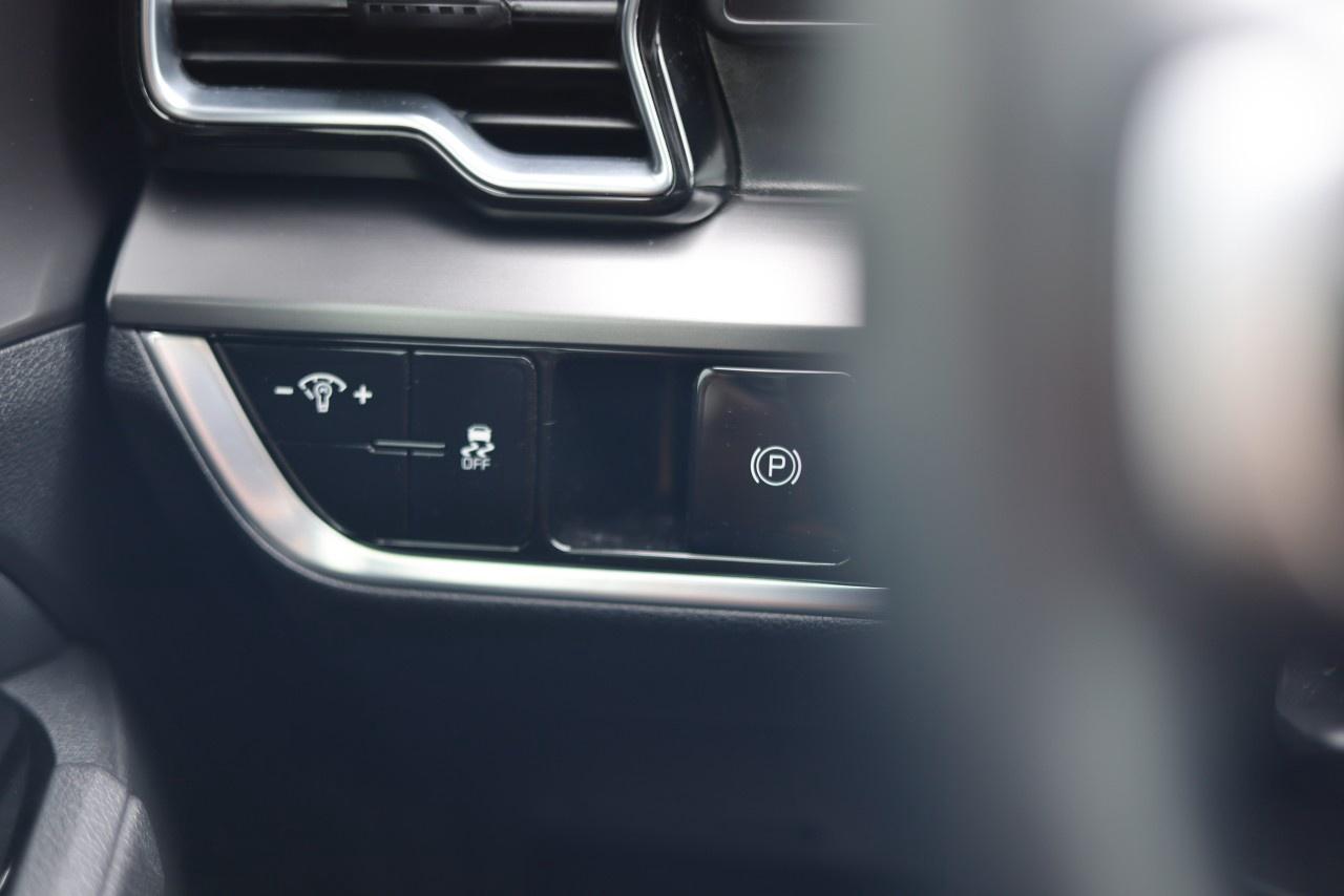 2023 Kia Sportage EX AWD Photo