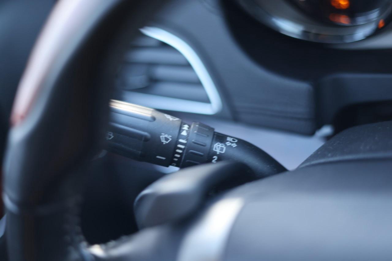 2010 Lincoln MKT 4dr Wgn 3.7L AWD Photo