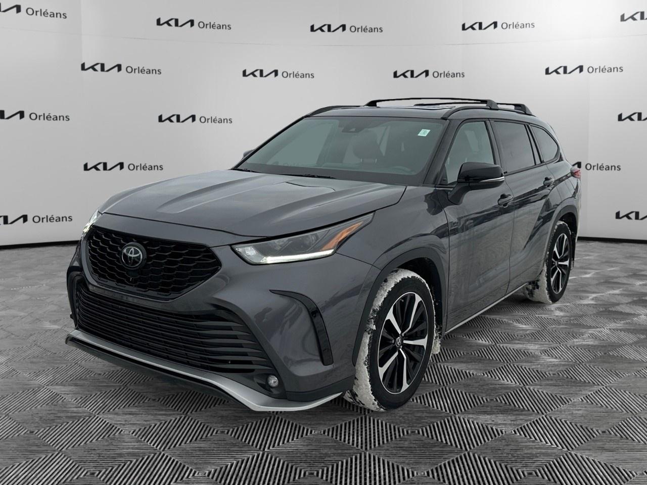 2022 Toyota Highlander XSE AWD Photo