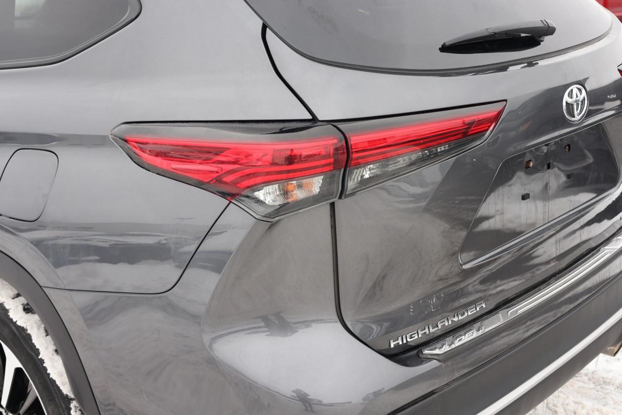 2022 Toyota Highlander XSE AWD Photo