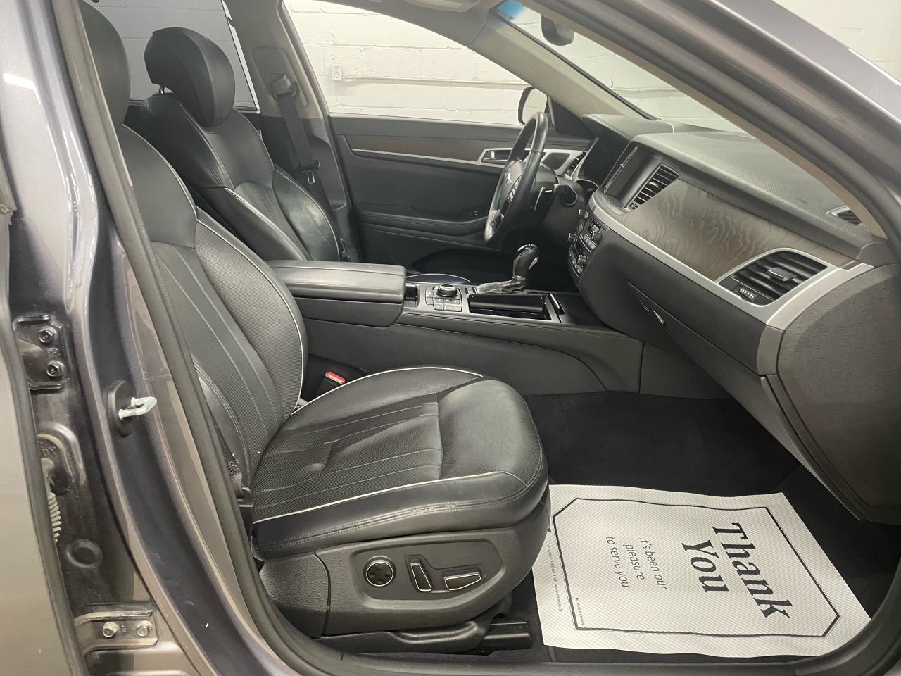 2015 Hyundai Genesis 5.0 Ultimate | V8 | 420HP | AWD | RARE Photo