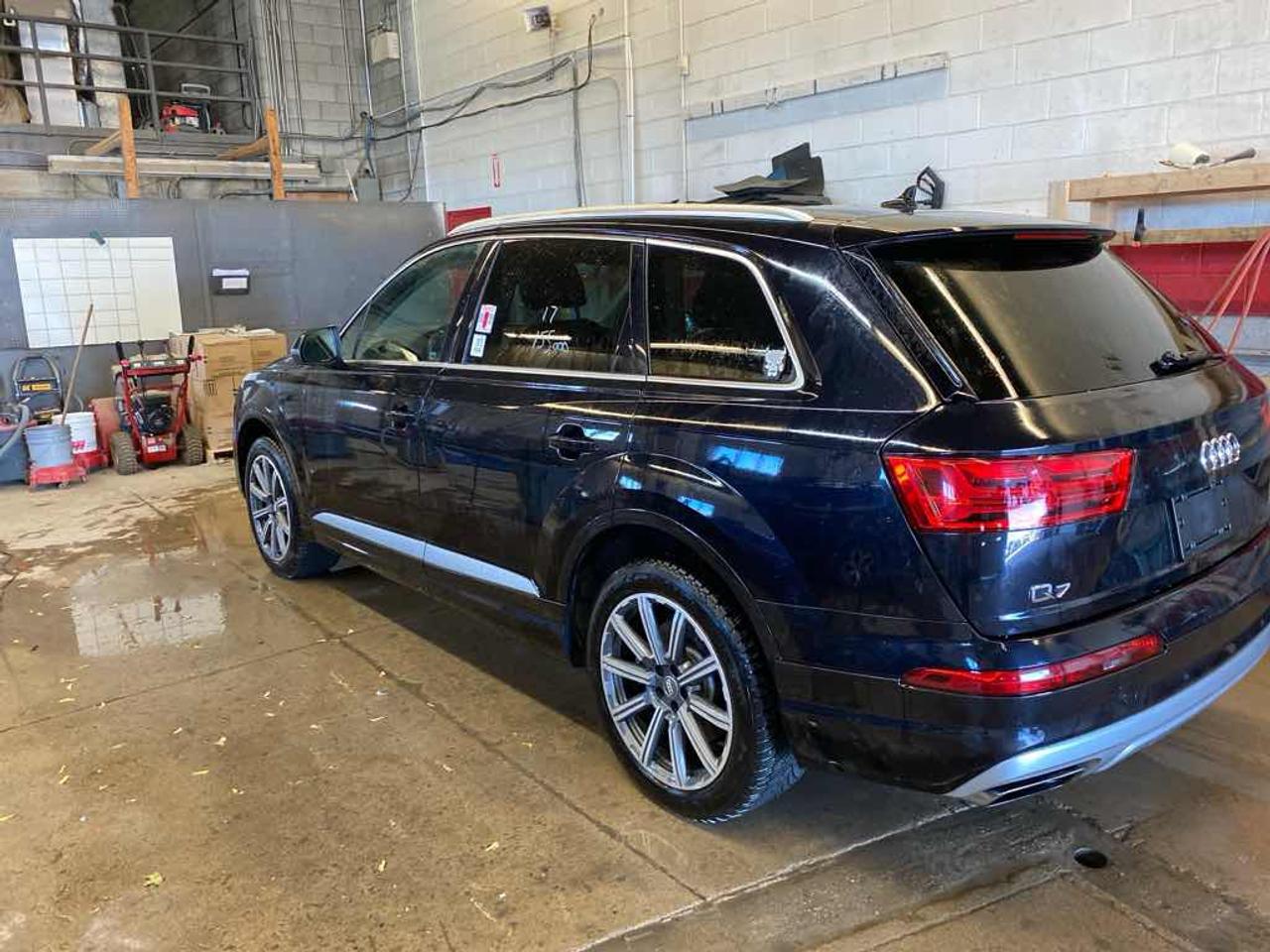 2017 Audi Q7 Technik Photo