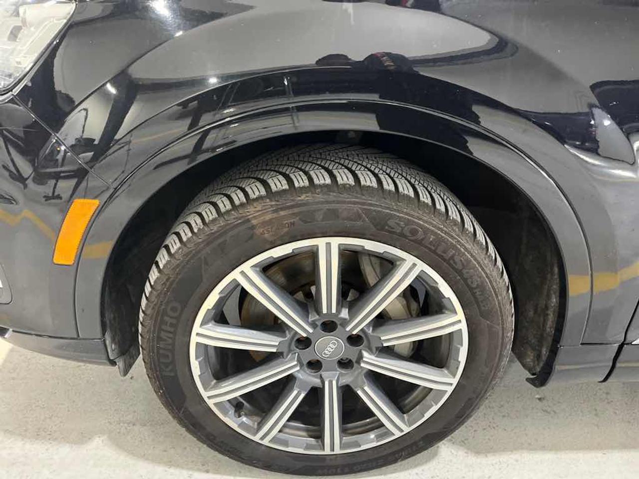 2017 Audi Q7 Technik Photo
