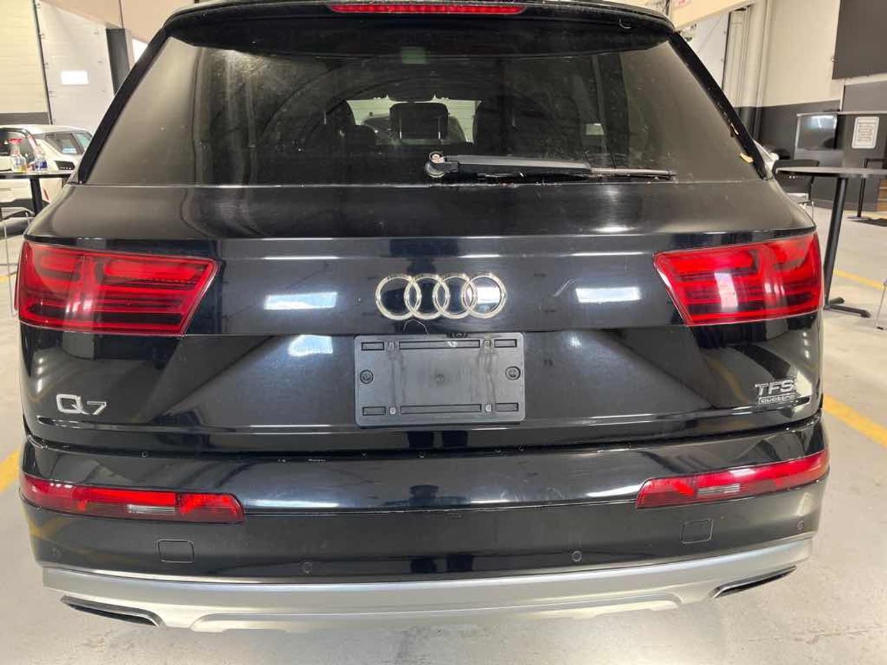2017 Audi Q7 Technik Photo