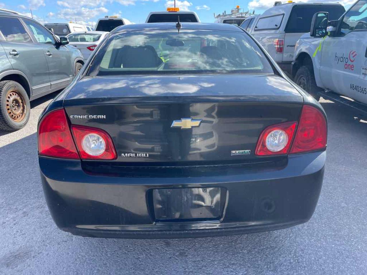 2011 Chevrolet Malibu LS Photo4