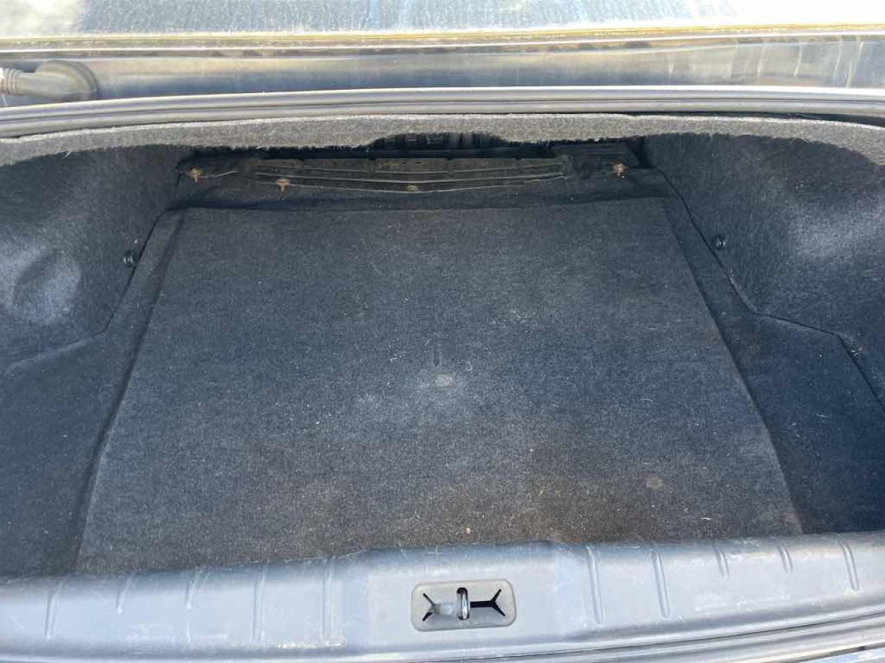 2011 Chevrolet Malibu LS - Photo #19