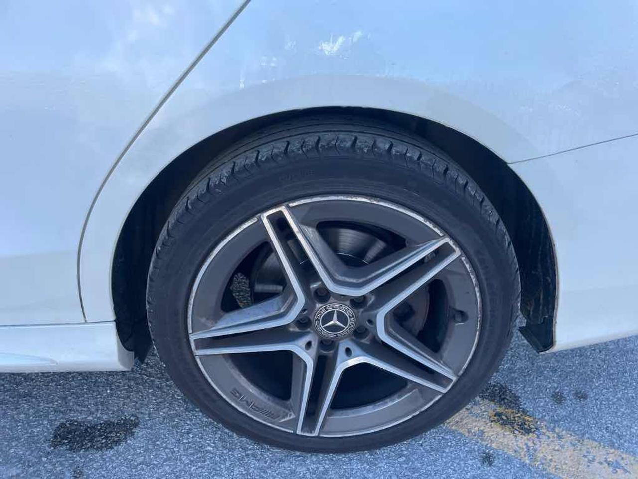 2019 Mercedes-Benz C-Class 300 4MATIC Photo