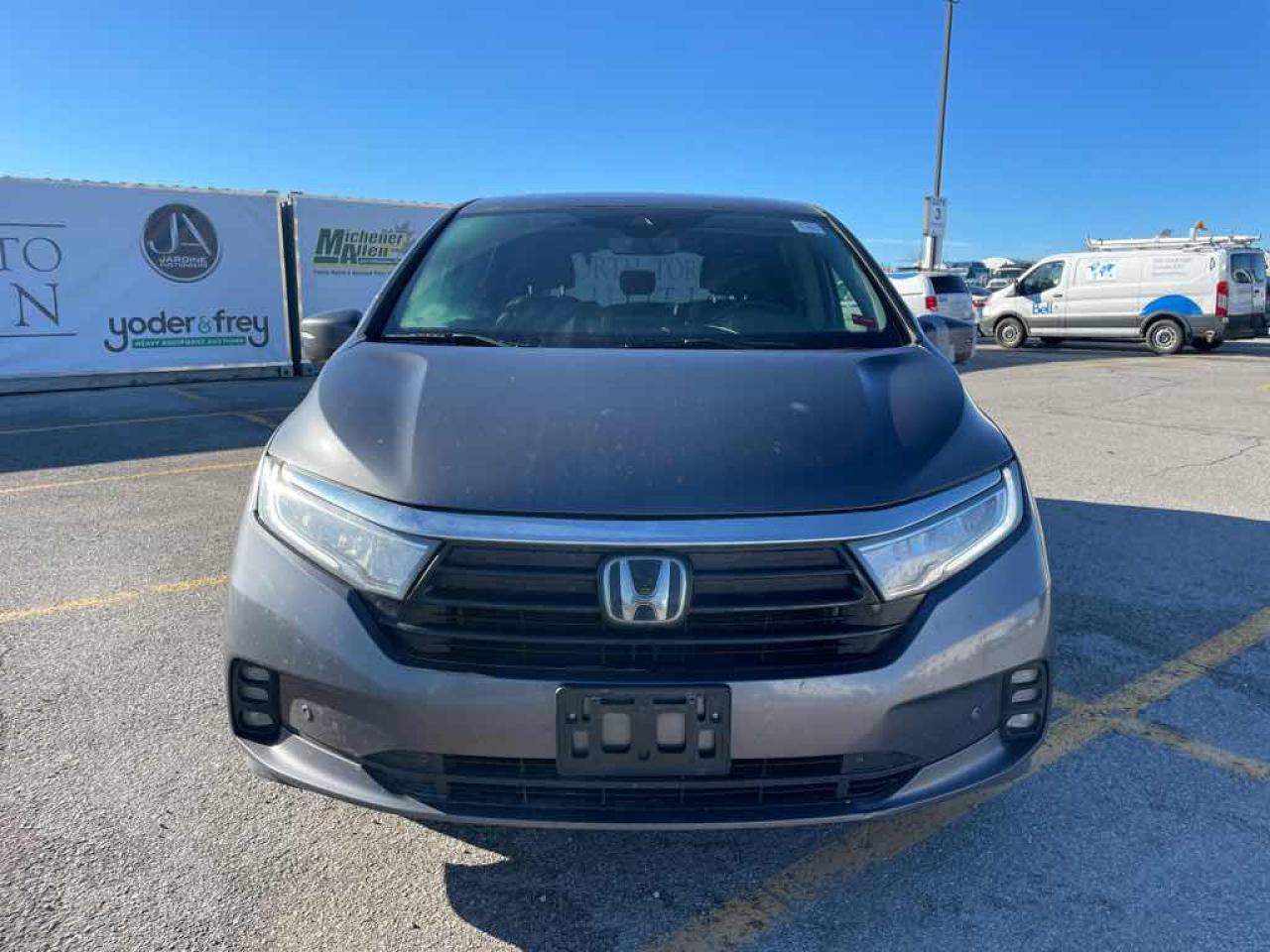 2022 Honda Odyssey EXL - Photo #2