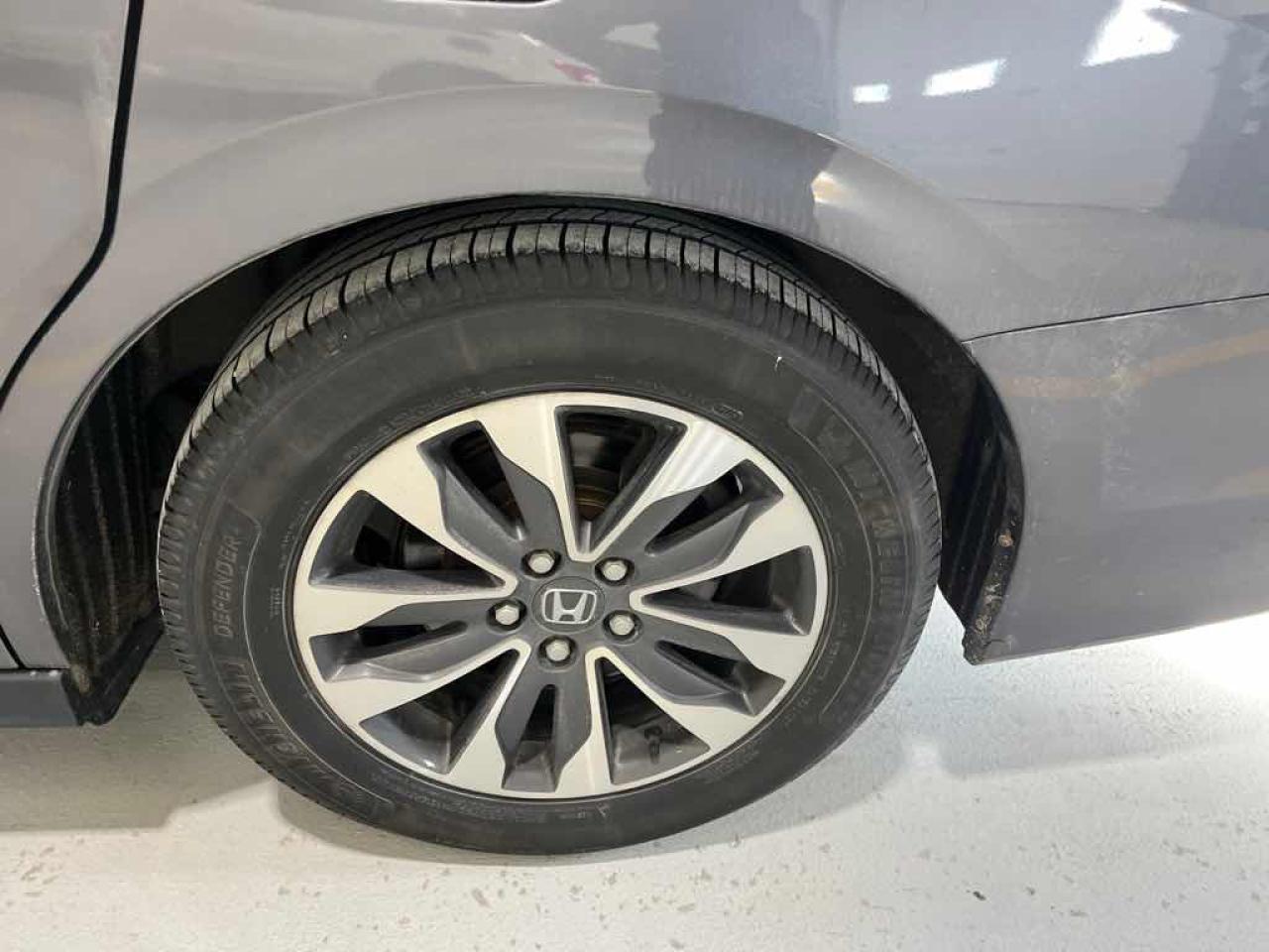 2022 Honda Odyssey EXL - Photo #20