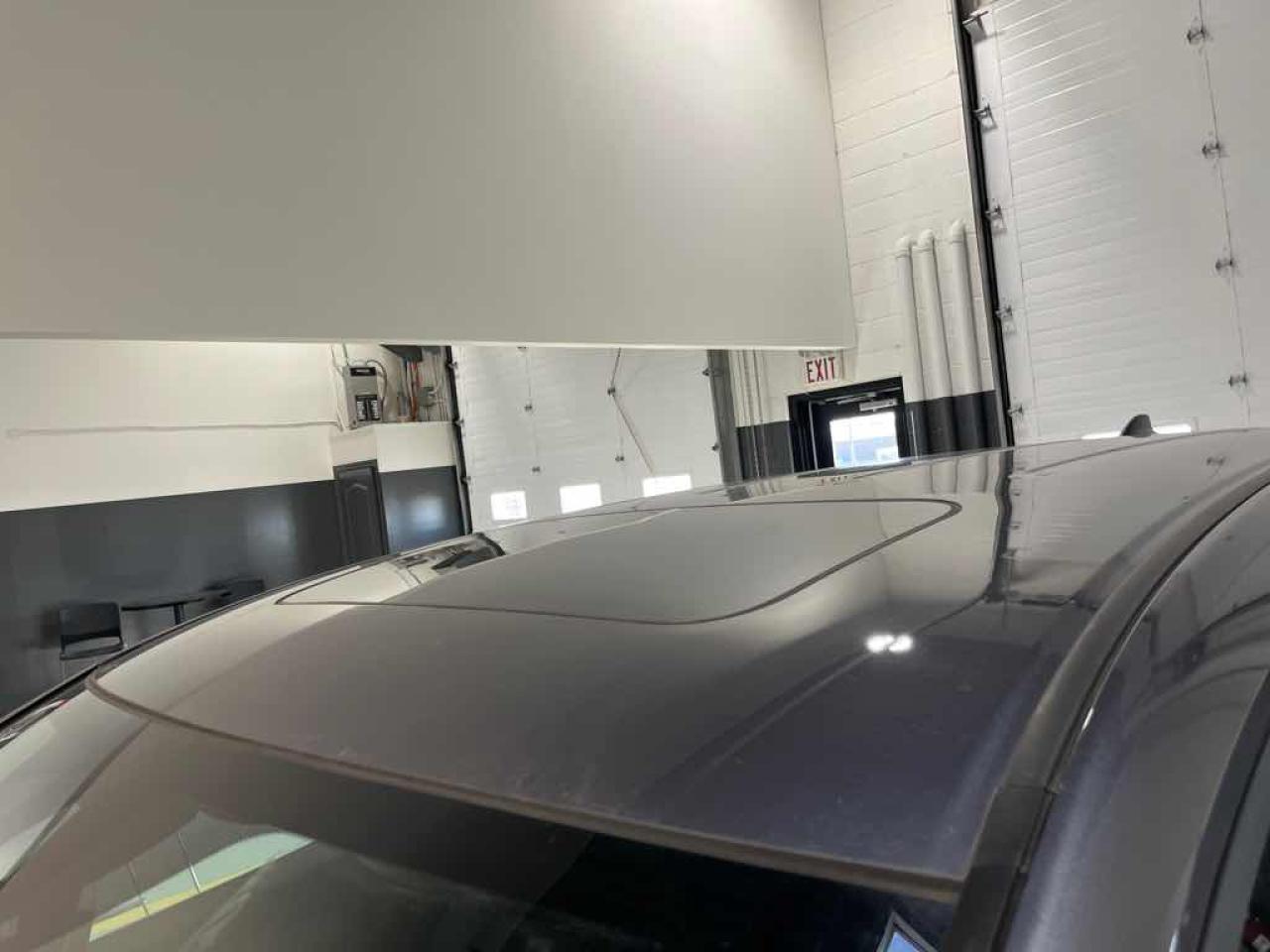 2022 Honda Odyssey EXL - Photo #23