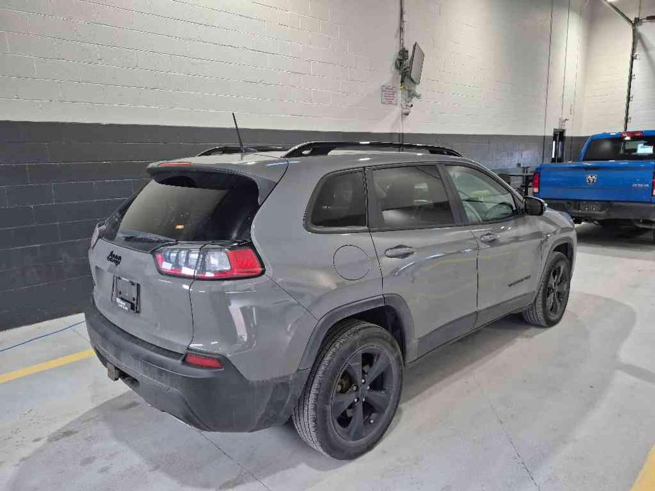 2022 Jeep Cherokee Latitude Photo