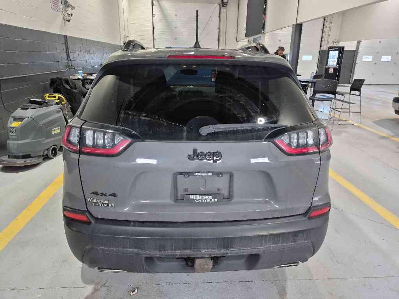 2022 Jeep Cherokee Latitude Photo