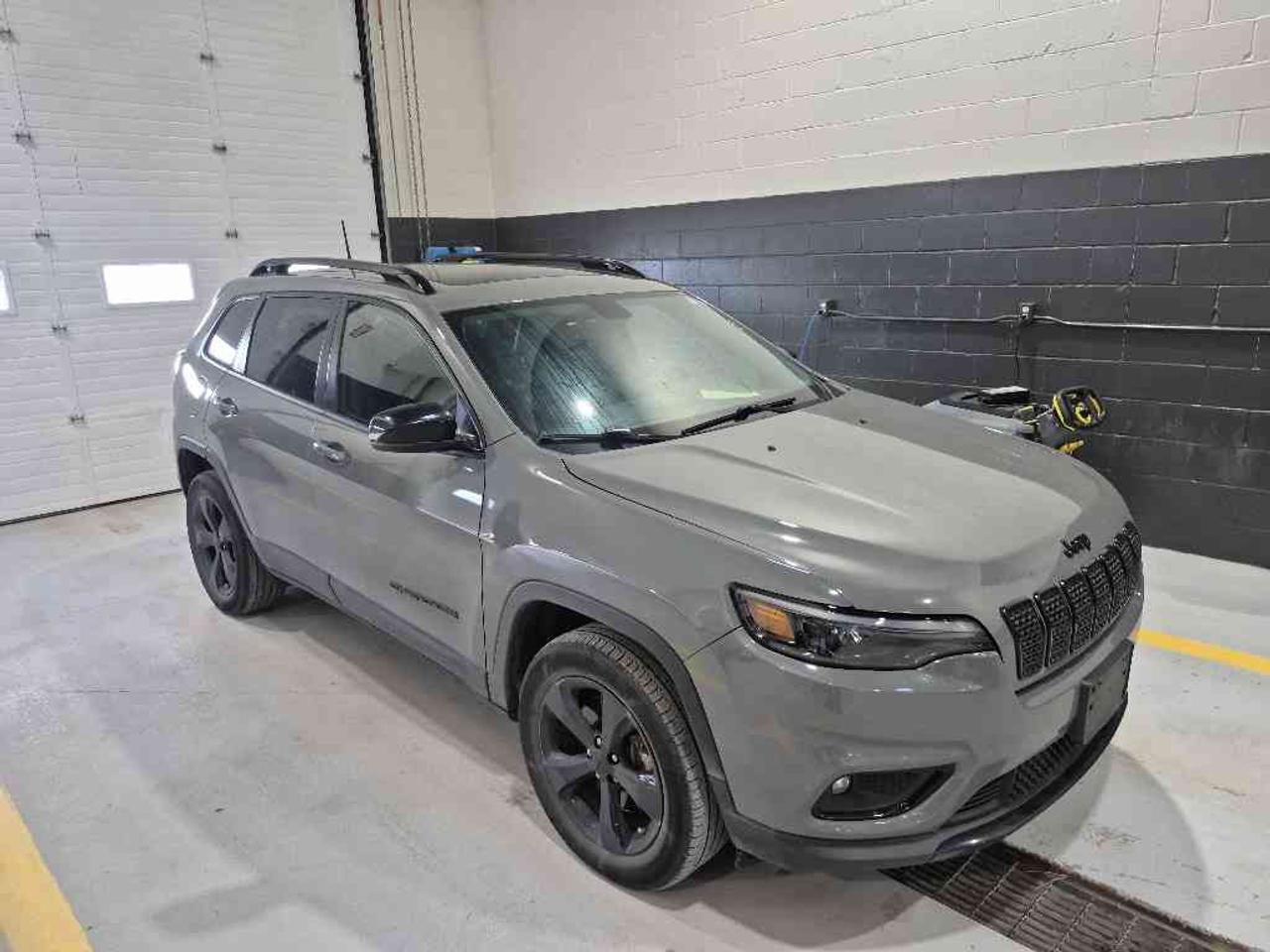 2022 Jeep Cherokee Latitude Photo