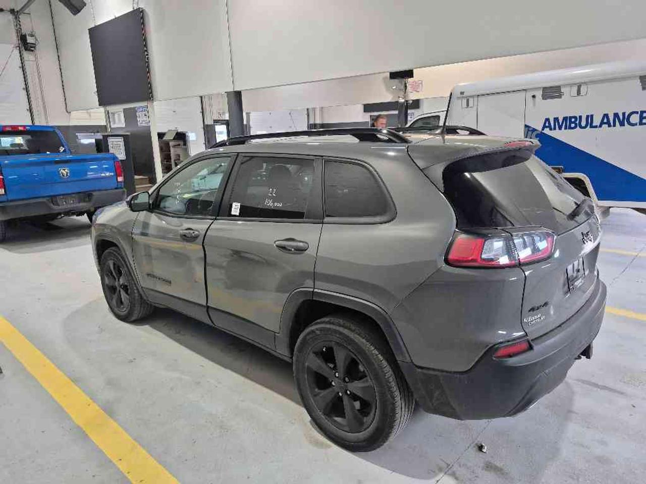 2022 Jeep Cherokee Latitude Photo