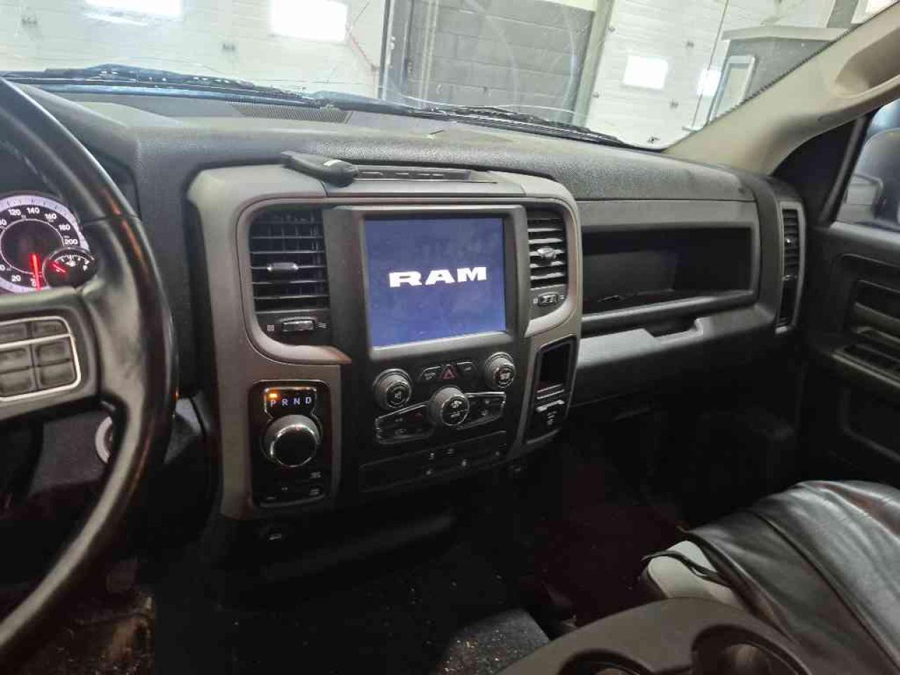 2022 RAM 1500 Classic TRADE - Photo #10