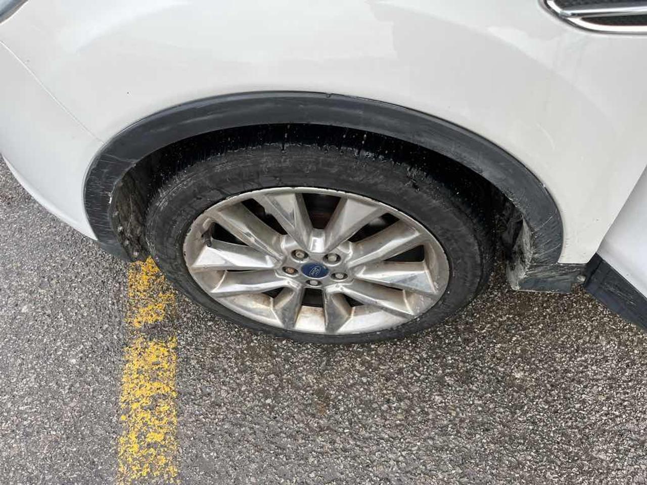2015 Ford Escape SE Photo