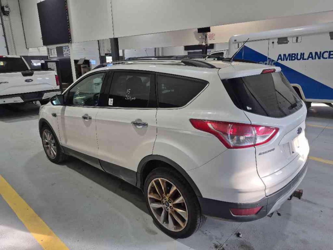 2015 Ford Escape SE - Photo #28