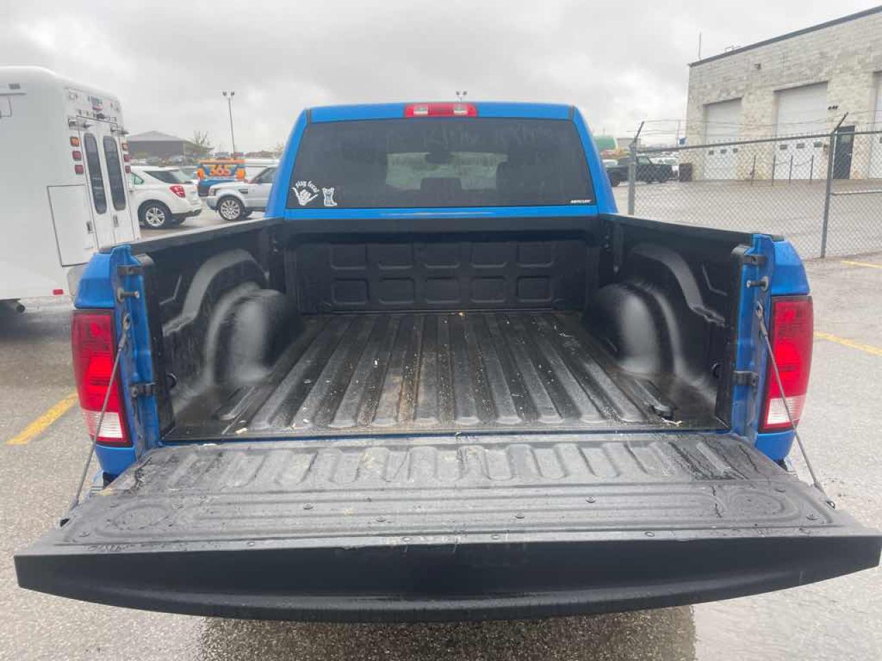 2022 RAM 1500 Classic TRADE - Photo #35