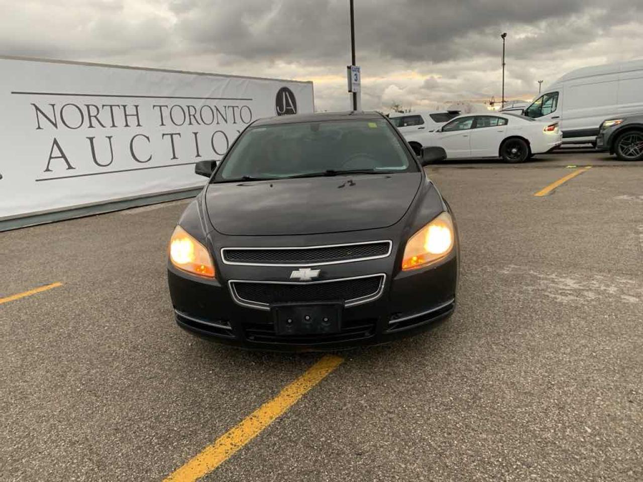 2008 Chevrolet Malibu 2LT - Photo #2