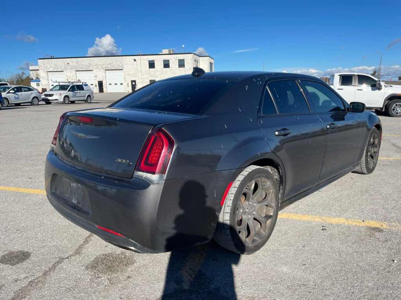 2018 Chrysler 300 S Photo3