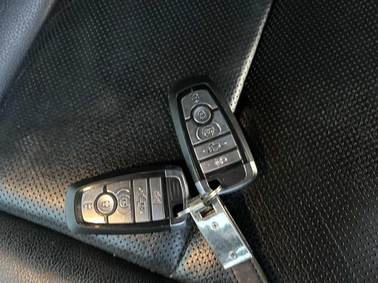 2020 Ford F-150 SUPERCREW Photo