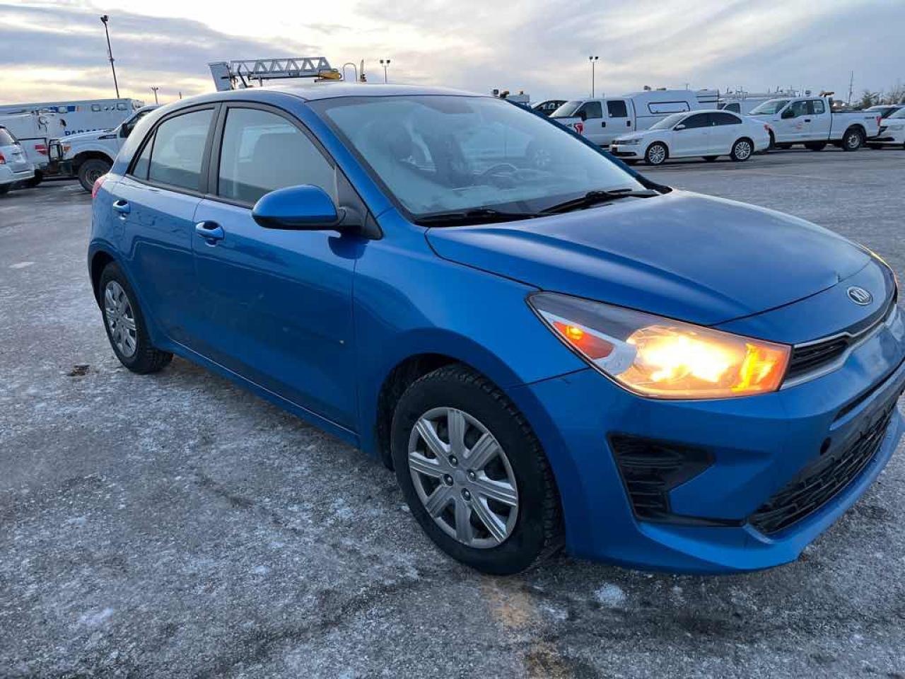 2021 Kia Rio S Photo2