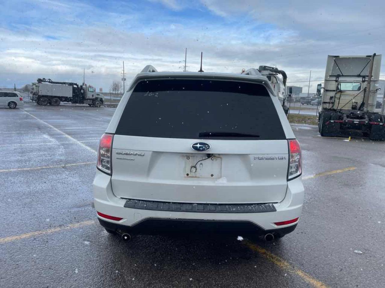 2012 Subaru Forester 2.5X Prem Photo4