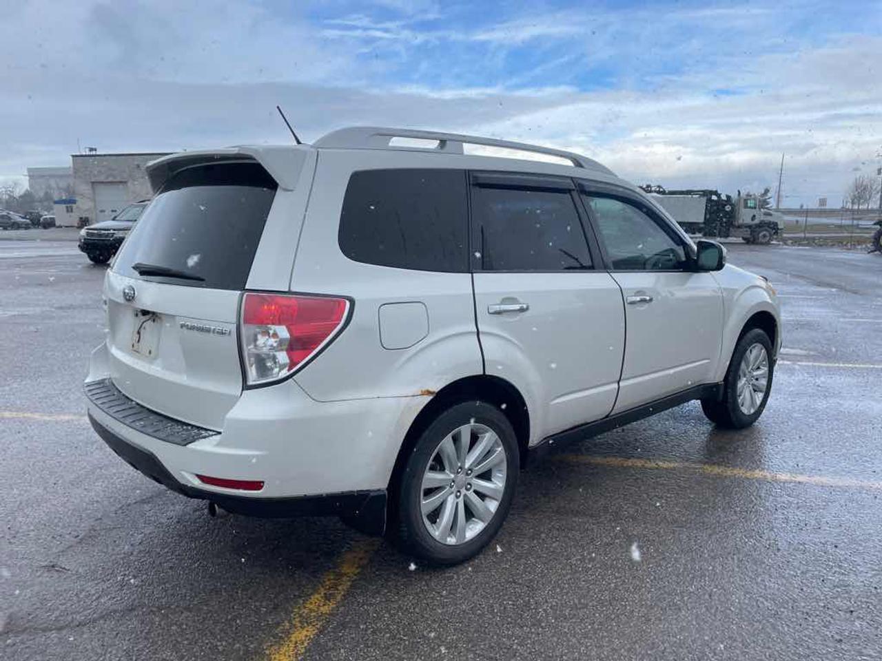 2012 Subaru Forester 2.5X Prem Photo