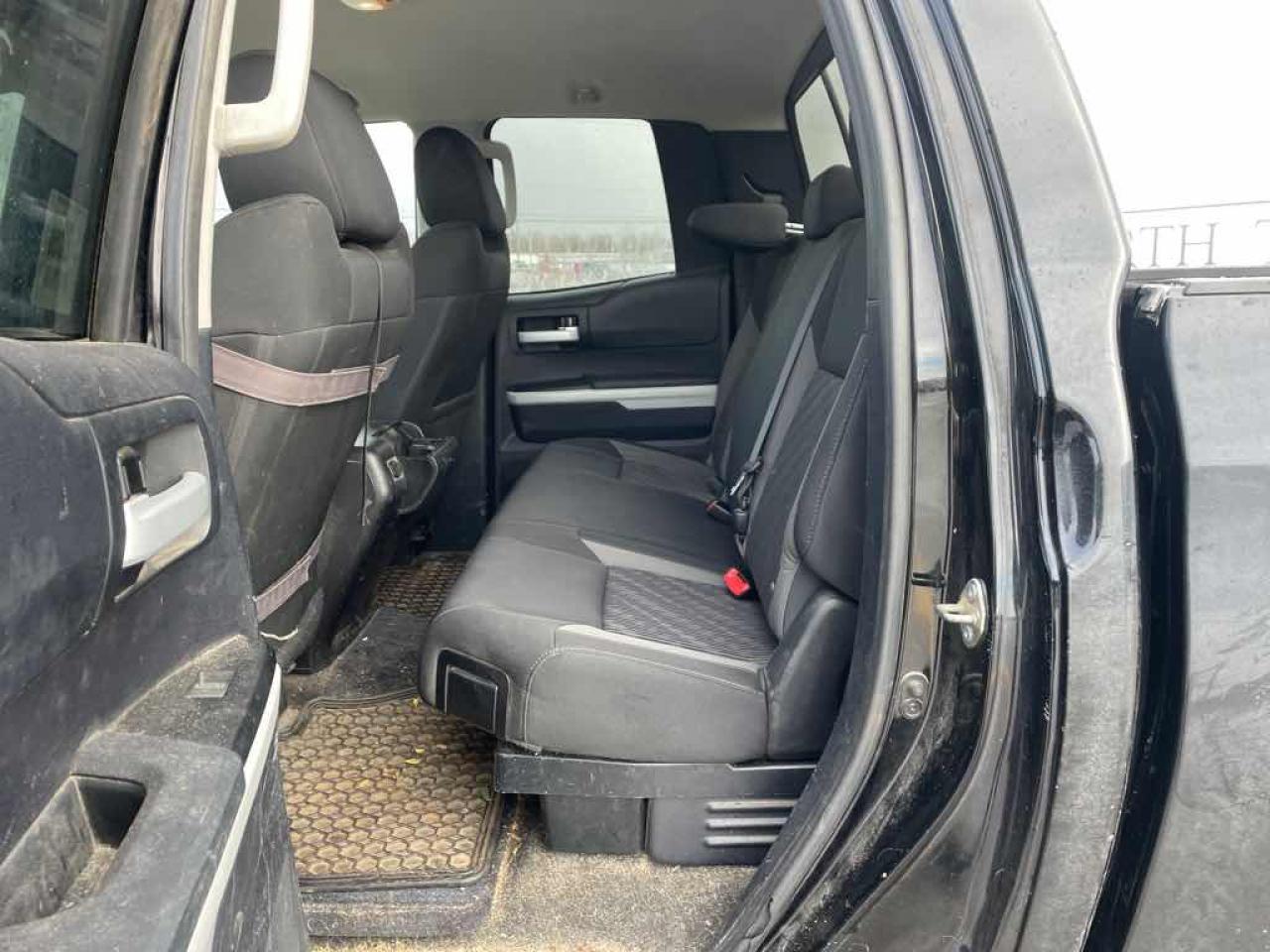 2014 Toyota Tundra  - Photo #12