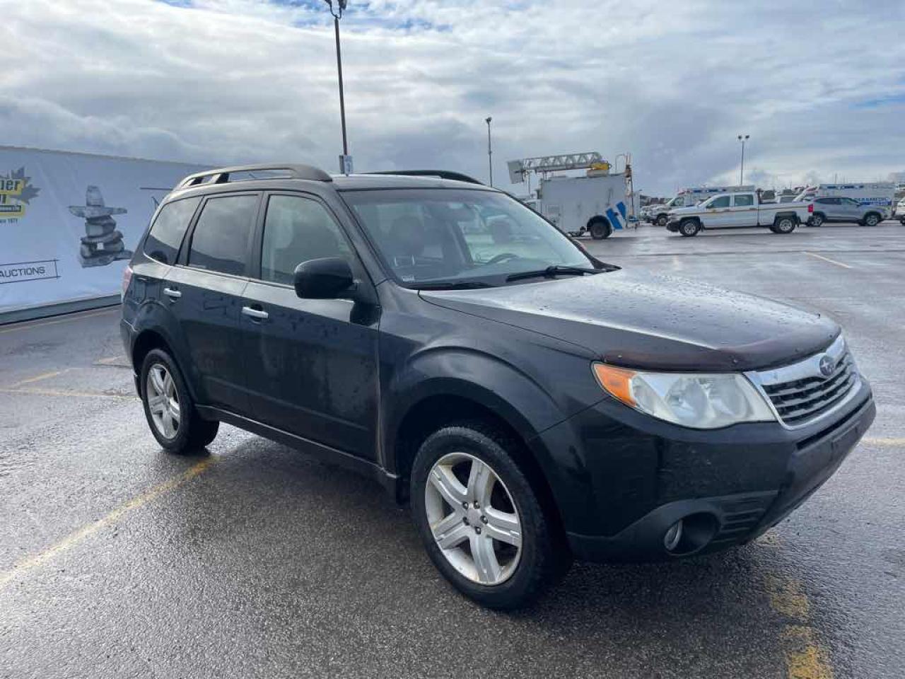 2010 Subaru FORESTER 2.5X LIMI  Photo2