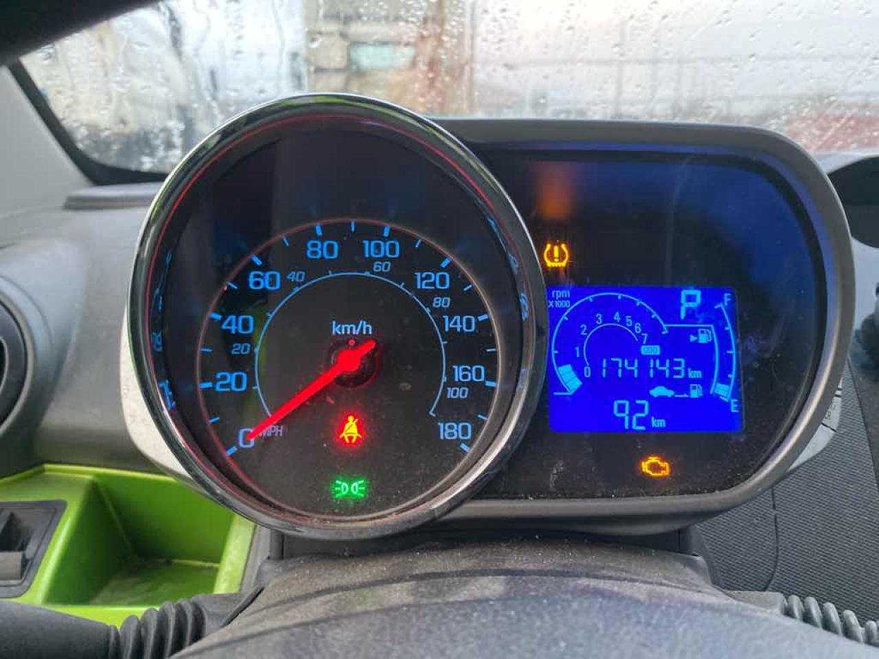 2015 Chevrolet Spark 1LT - Photo #9