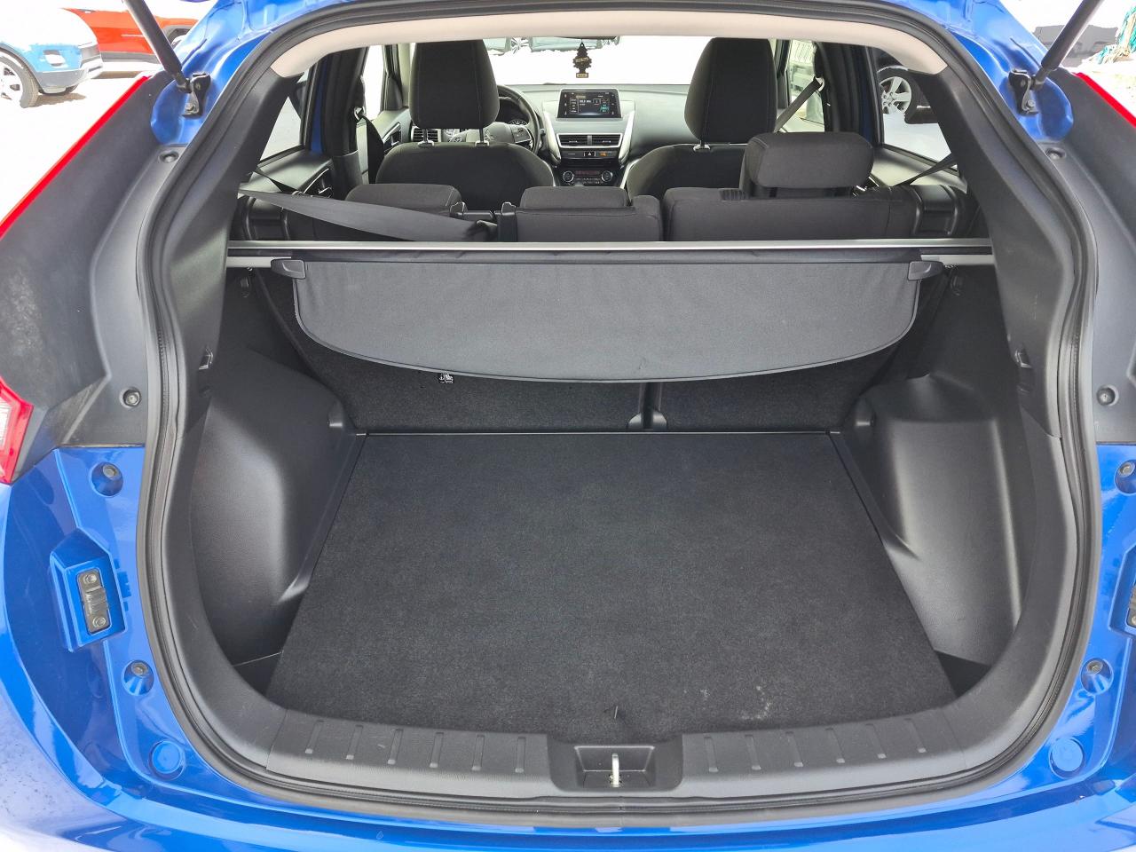 2020 Mitsubishi Eclipse Cross Limited Edition, AWD, Htd Seats, BU Cam - Photo #8