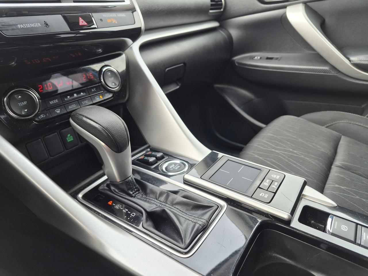 2020 Mitsubishi Eclipse Cross Limited Edition, AWD, Htd Seats, BU Cam - Photo #19