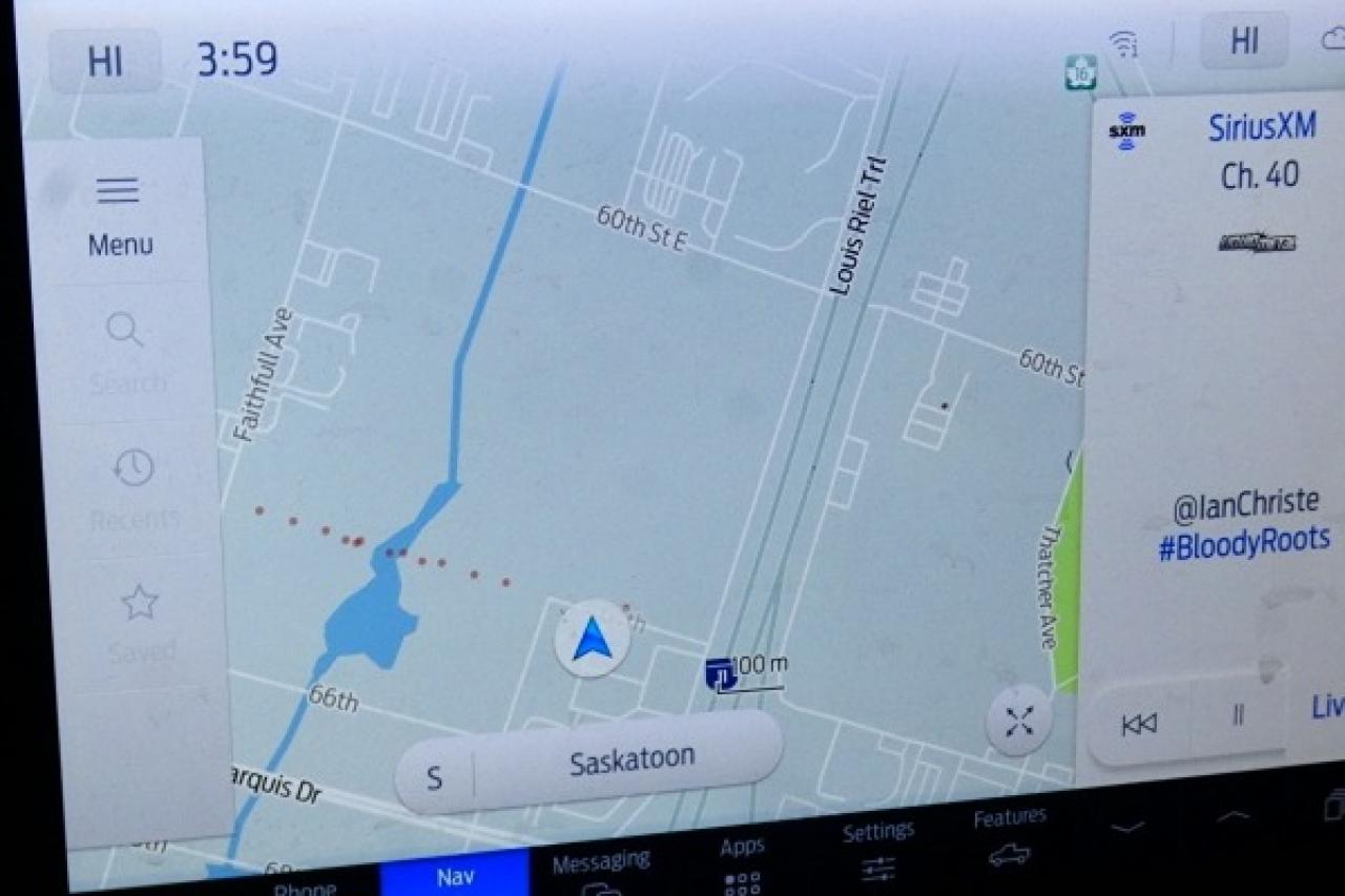 2025 Ford F-150 XLT w/htd cloth, NAV, BUC - Photo #13