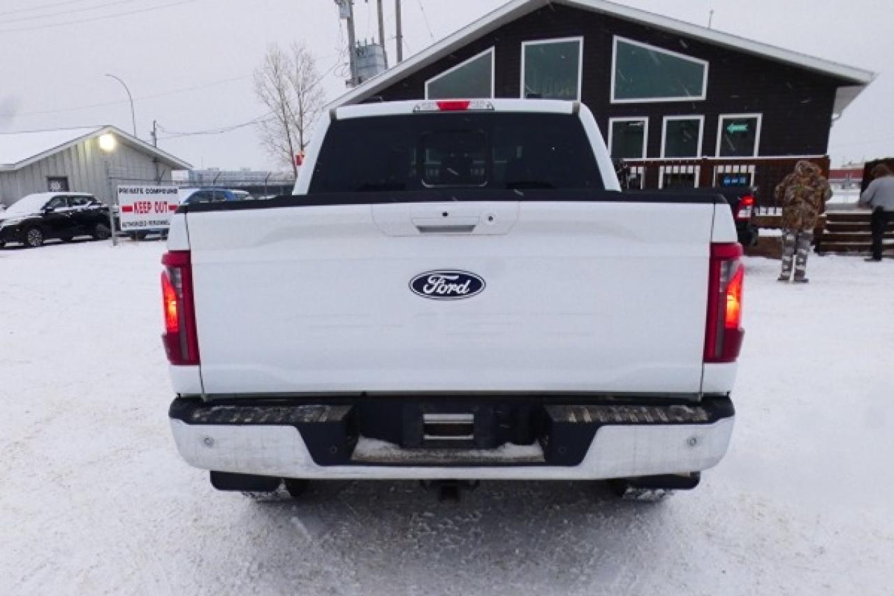 2025 Ford F-150 XLT w/htd cloth, NAV, BUC - Photo #7