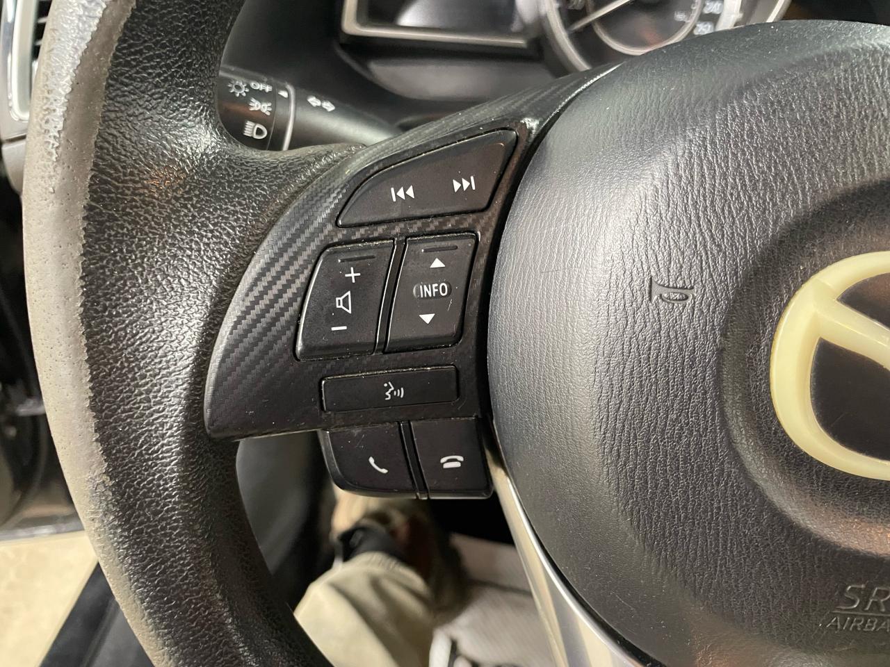 2014 Mazda MAZDA3 GS-SKY Photo13