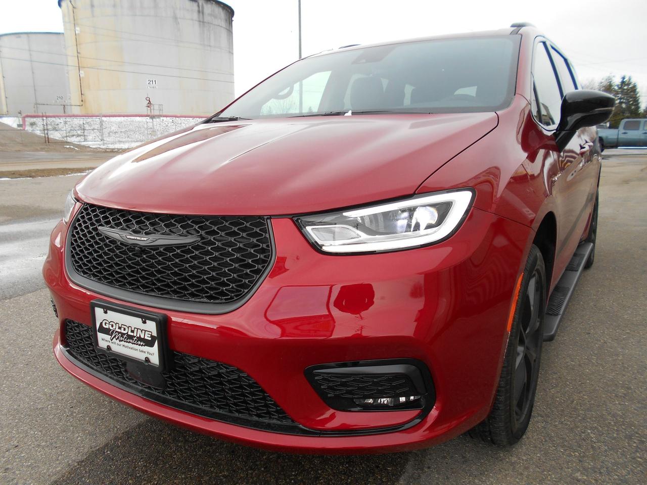 2026 Chrysler Pacifica S Limited-Wheelchair Accessible Rear Entry-Manual Photo