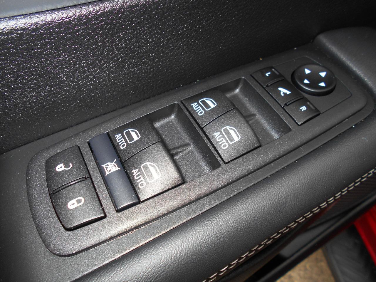 2026 Chrysler Pacifica S Limited-Wheelchair Accessible Rear Entry-Manual Photo