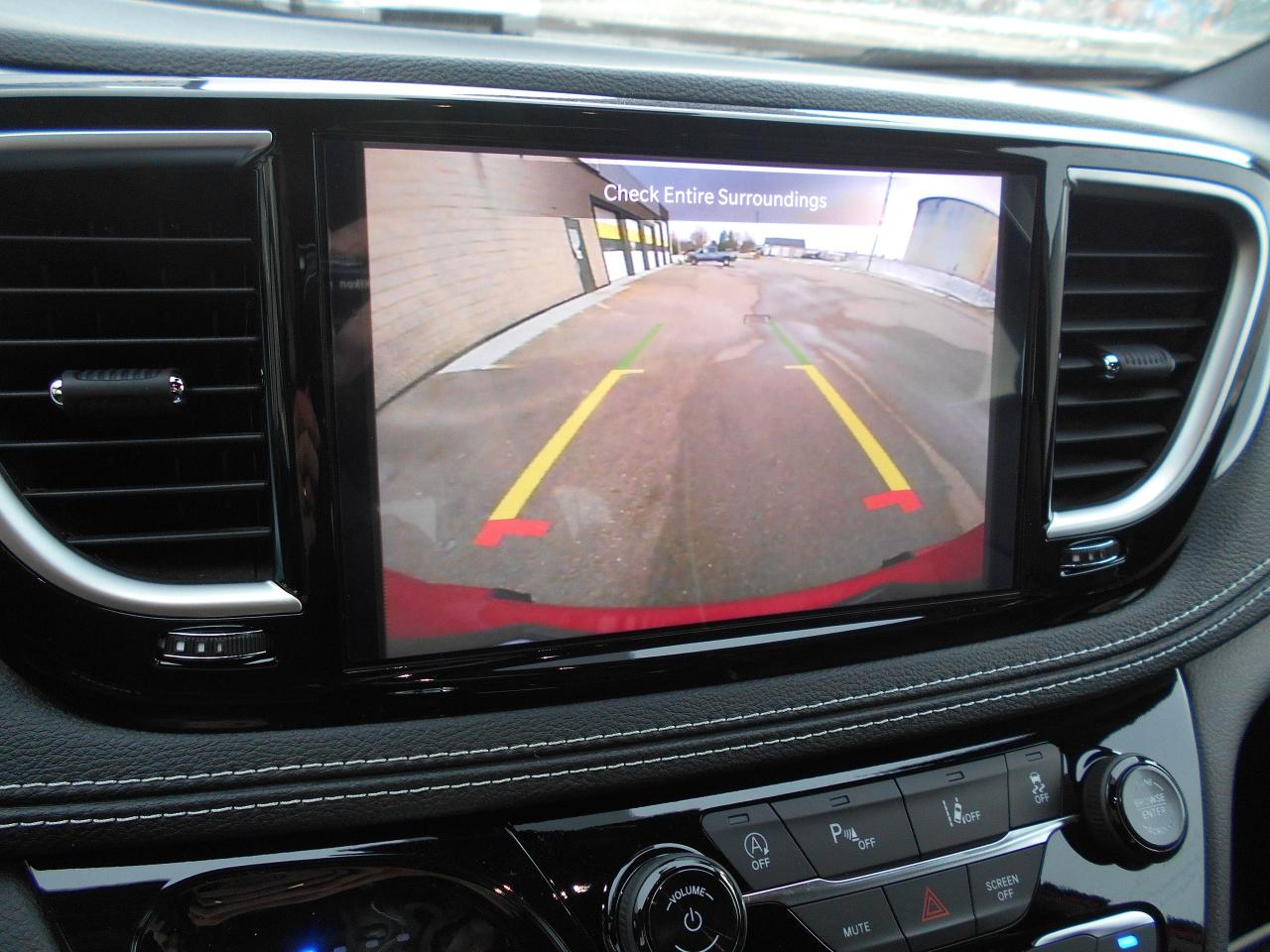 2026 Chrysler Pacifica S Limited-Wheelchair Accessible Rear Entry-Manual Photo