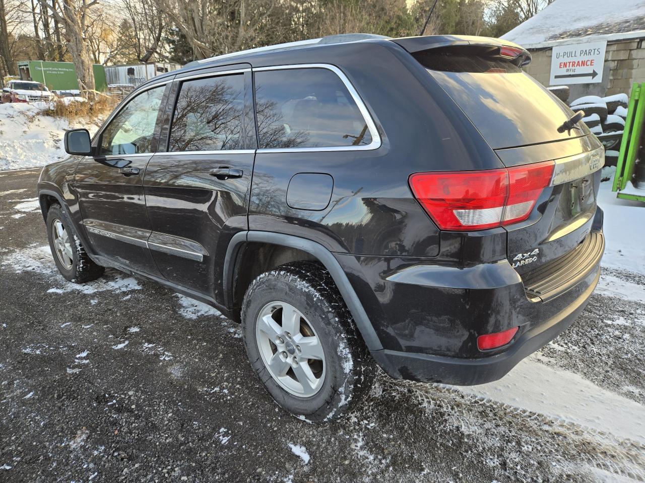 2012 Jeep Grand Cherokee Laredo Photo