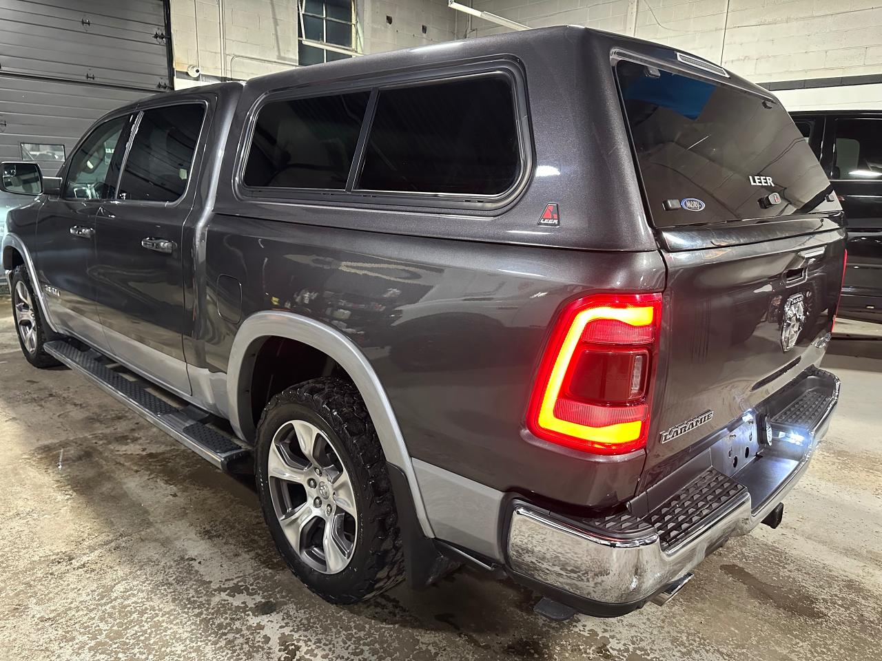2021 RAM 1500 LARAMIE 5.7L V8 | CREW CAB | BOX COVER | LEATHER - Photo #23