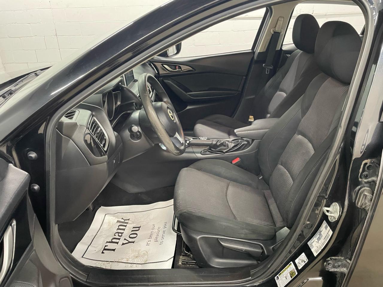 2014 Mazda MAZDA3 GS-SKY