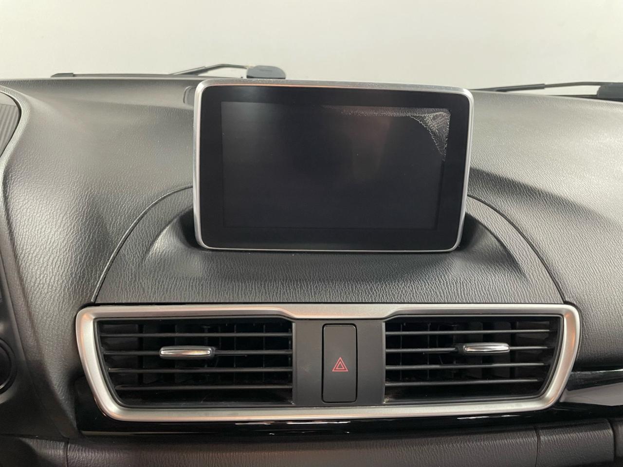 2014 Mazda MAZDA3 GS-SKY