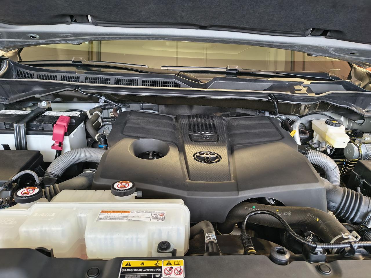 2023 Toyota Tundra TRD Sport Crew 4c4 Photo0