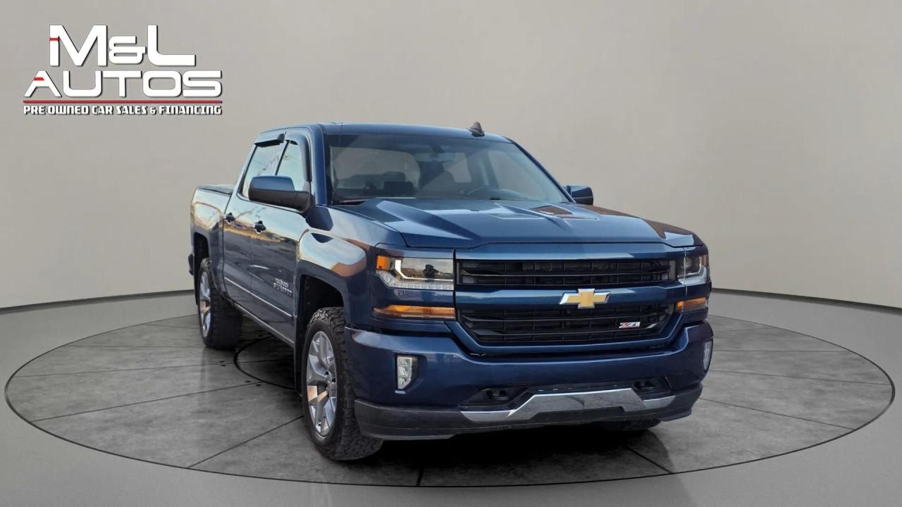 2017 Chevrolet Silverado 1500 4WD CREW CAB 143.5" LT W/1LT Photo2